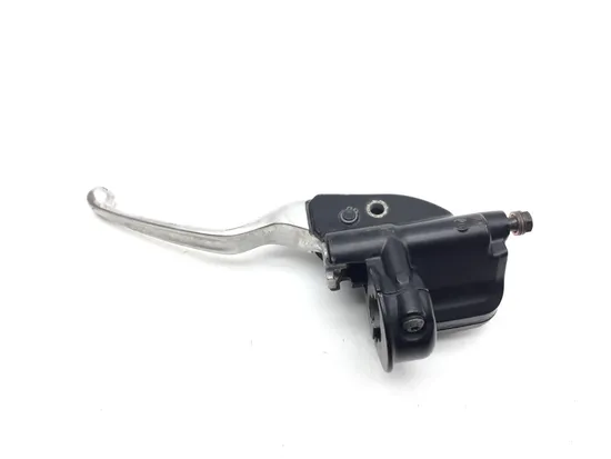Front Brake Master Cylinder 2013 Harley-Davidson Road Glide Custom FLTRX 3384 x 7