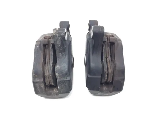 Left Right Front Brake Calipers Set 2013 Harley Road Glide Custom FLTRX 3384 5