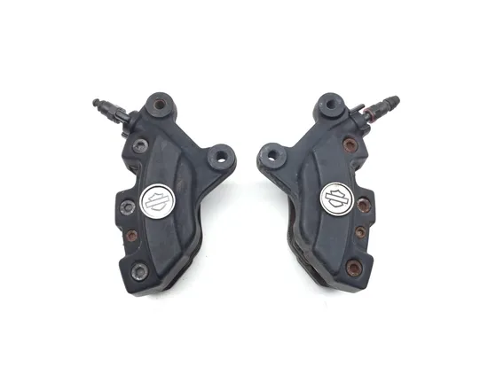 Left Right Front Brake Calipers Set 2013 Harley Road Glide Custom FLTRX 3384
