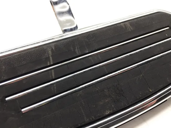 Left Passenger Floorboard 2013 Harley-Davidson Road Glide Custom FLTRX 3384 x 2