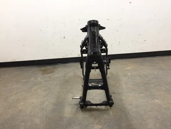 Main Frame Chassis 2013 Harley-Davidson Road Glide Custom FLTRX 3384 6