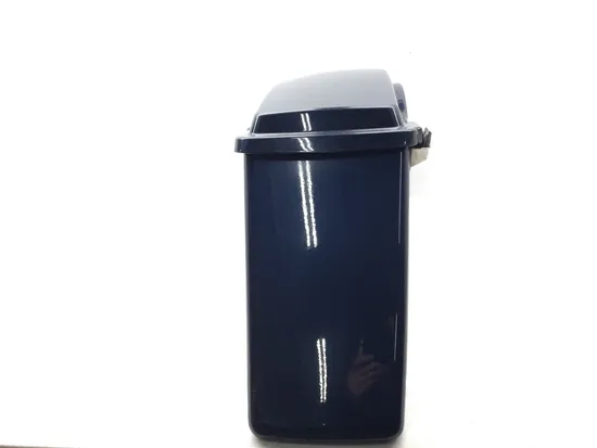 Left Saddlebag 2013 Harley-Davidson Road Glide Custom FLTRX 3384 x