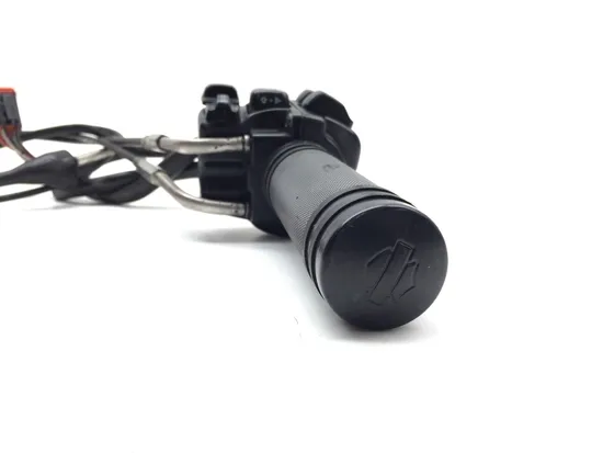 Right Control Switch 2000 Harley Electra Glide Ultra Classic EFI FLHTCUI 3385