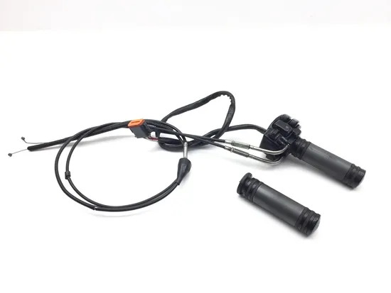 Right Control Switch 2000 Harley Electra Glide Ultra Classic EFI FLHTCUI 3385