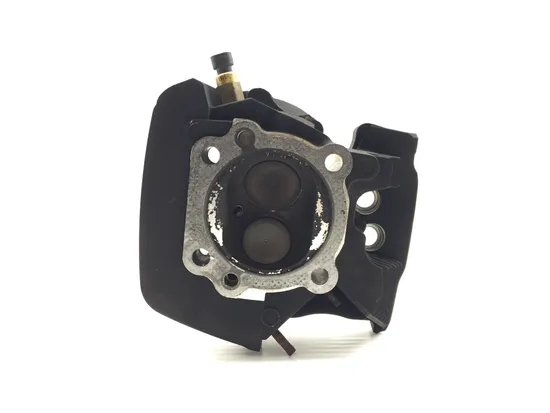 Engine Cylinder Head Complete Front 2006 Harley Electra Glide Classic EFI 3386 x 1