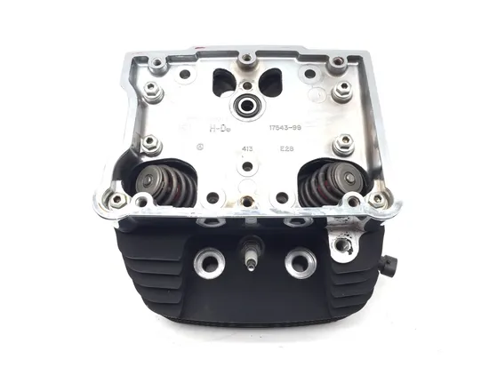 Engine Cylinder Head Complete Front 2006 Harley Electra Glide Classic EFI 3386 x 5