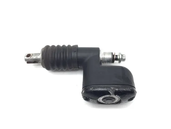 Rear Brake Master Cylinder 2006 Harley Electra Glide Classic EFI FLHTCI 3386 x 1