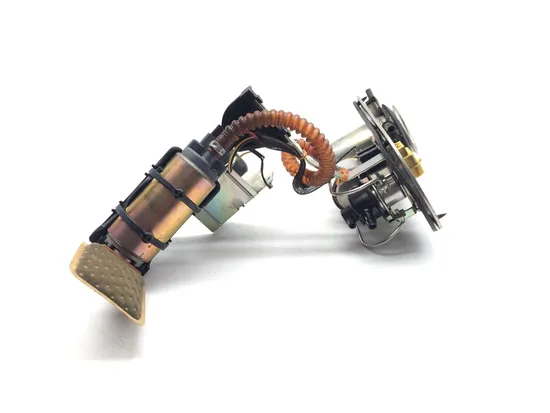 Gas Fuel Tank Pump 2006 Harley-Davidson Electra Glide Classic EFI FLHTCI 3386 2