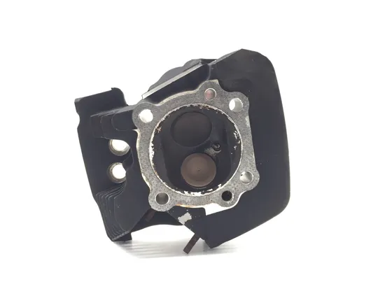 Engine Cylinder Head Complete Rear 2005 Harley Road King Classic EFI 3395 x 1