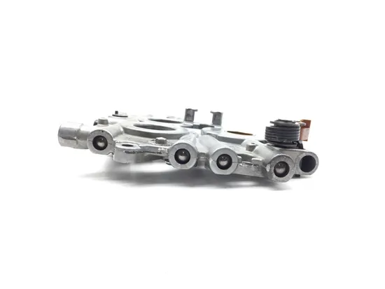 Cam Support Plate Oil Pump 2005 Harley Road King Classic EFI FLHRCI 3395 x 9