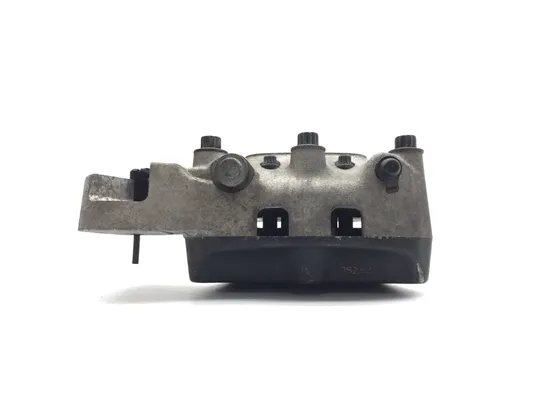 Rear Brake Caliper W Stay 2005 Harley-Davidson Road King Classic EFI FLHRCI 3395 3