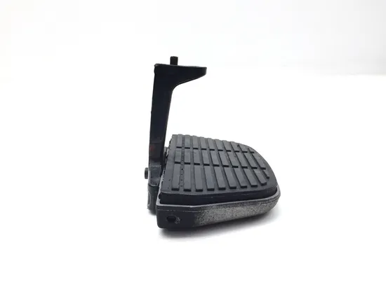 Left Right Passenger Floorboards 2005 Harley Road King Classic EFI FLHRCI 3395 x 4