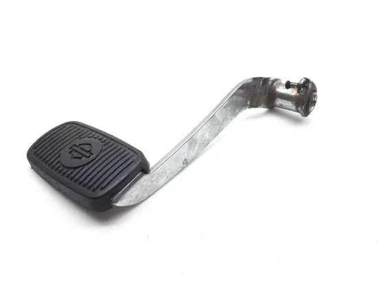 Foot Brake Pedal 2005 Harley-Davidson Road King Classic EFI FLHRCI 3395 x 2