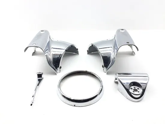 Headlight Cover Nacelle Cover Trim 2005 Harley Road King Classic FLHRCI 3395 x 1