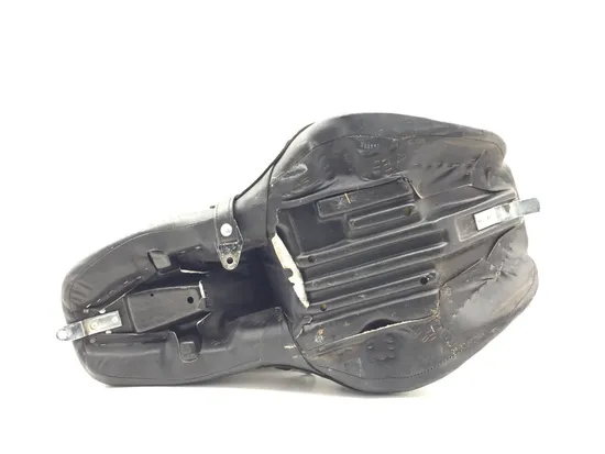 Seat 2005 Harley-Davidson Road King Classic EFI FLHRCI 3395 x 7