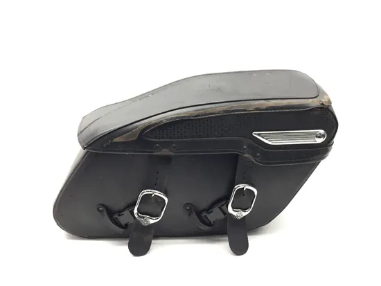 Saddlebags 2005 Harley-Davidson Road King Classic EFI FLHRCI 3395 x 2