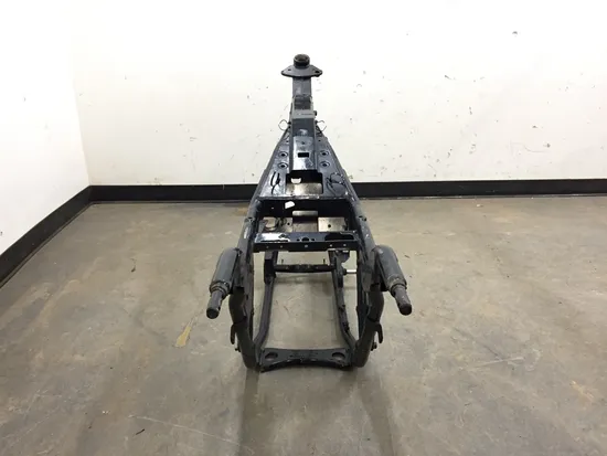 Main Frame Chassis 2005 Harley-Davidson Road King Classic EFI FLHRCI 3395 x 2