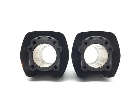 Front Rear Cylinder Jugs w Pistons 2011 Harley Heritage Softail Classic 3394 8