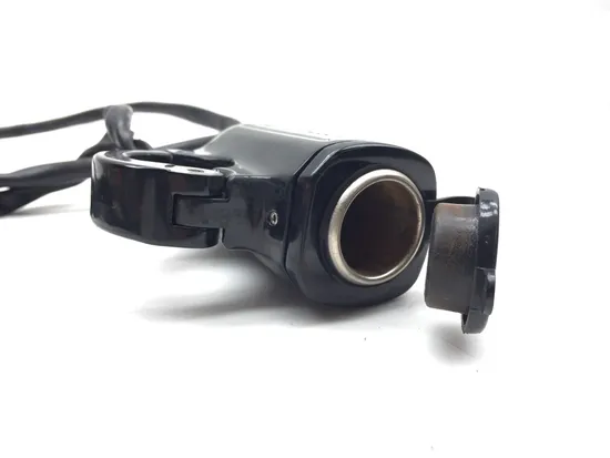 12 Volt Clamp On Outlet 2011 Harley-Davidson Heritage Softail Classic FLSTC 3394 3