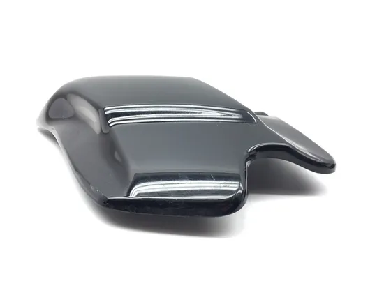 Left Right Side Covers 2005 Harley-Davidson Road King Classic EFI FLHRCI 3395 x 2