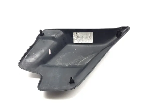 Left Right Side Covers 2005 Harley-Davidson Road King Classic EFI FLHRCI 3395 x 7