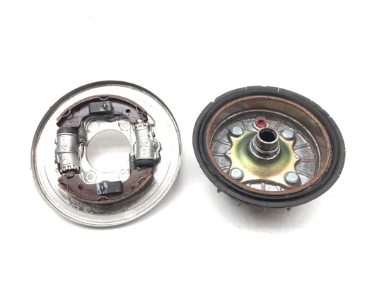 Front Drum Brake Backing Assembly Right 91 Honda FourTrax 300 TRX300FW 4x4 3397 3