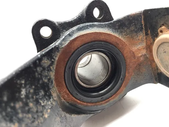 Right Front Spindle Steering Knuckle 2002 Kawasaki Mule 2510 4x4 Diesel 3380 7