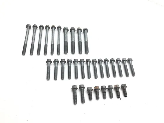 Engine Center Cases Case Bolts 2017 Can-Am Commander 800R 4x4 XT DPS 3398 2