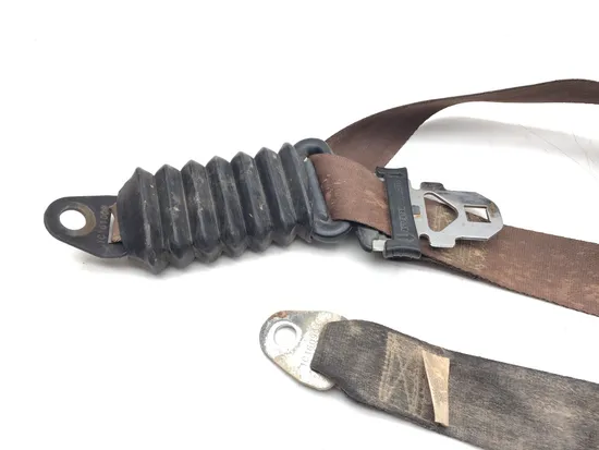 Seat Belt A 2017 Can-Am Commander 800R 4x4 XT DPS 3398 x 3