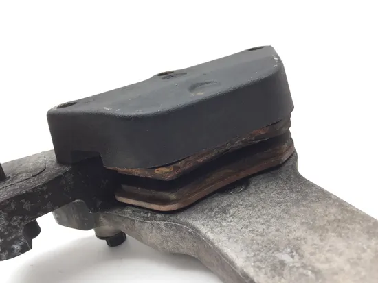 Rear Brake Caliper W Stay 2004 Harley Electra Glide Ultra Classic FLHTCUI 3388 7