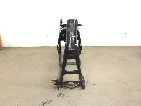 Main Frame Chassis 2004 Harley Electra Glide Ultra Classic EFI FLHTCUI 3388 x 3