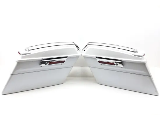 Saddlebags 2004 Harley-Davidson Electra Glide Ultra Classic EFI FLHTCUI 3388 x 1