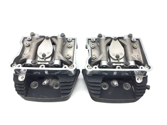 Front Rear Cylinder Head Set 2006 Harley Electra Glide Ultra Classic EFI 3387 x 6