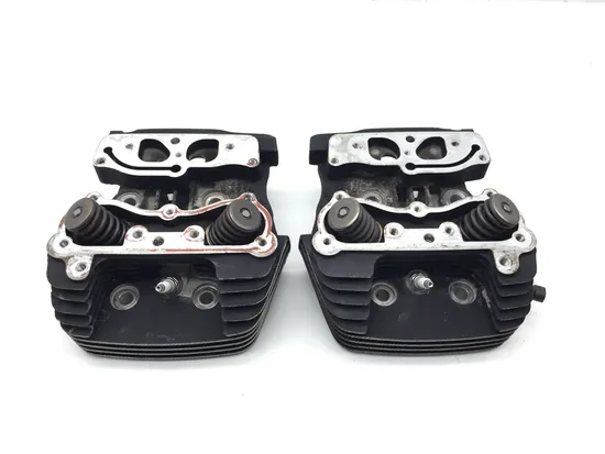 Front Rear Cylinder Head Set 2006 Harley Electra Glide Ultra Classic EFI 3387 x 8