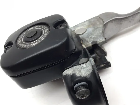 Front Brake Master Cylinder 2006 Harley Electra Glide Ultra Classic EFI 3387 x 3