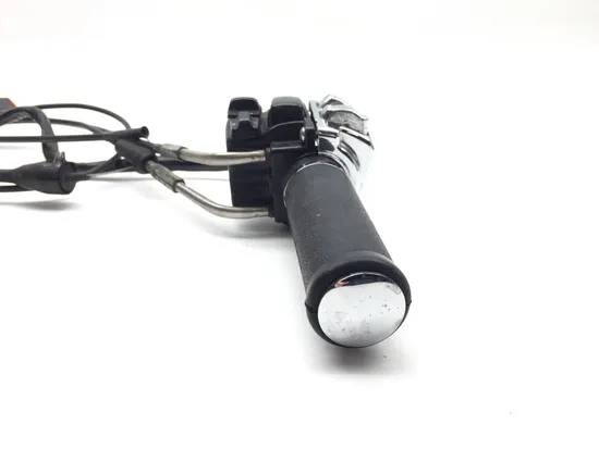 Right Control Switch 2006 Harley Electra Glide Ultra Classic EFI FLHTCUI 3387 x 4