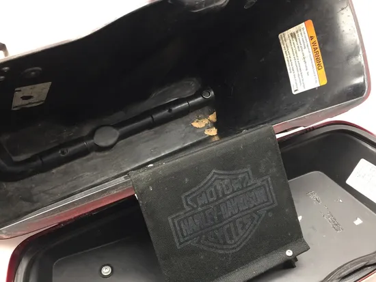 Saddlebags 2006 Harley-Davidson Electra Glide Ultra Classic EFI FLHTCUI 3387 x 13