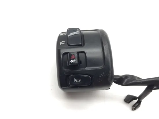 Left Headlight Bar Switch 2023 Indian Scout Rogue ABS 3390 x 3