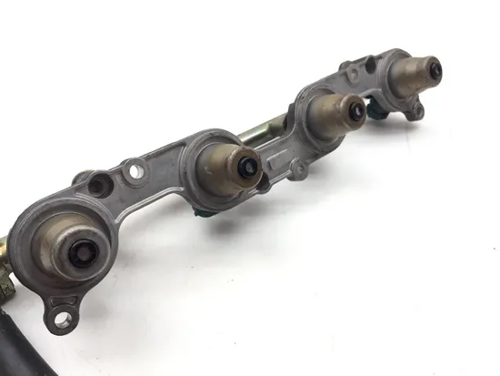 Engine Fuel Priming Rail 2003 Honda CBR600RR 3405 2