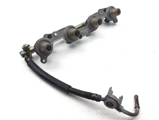 Engine Fuel Priming Rail 2003 Honda CBR600RR 3405