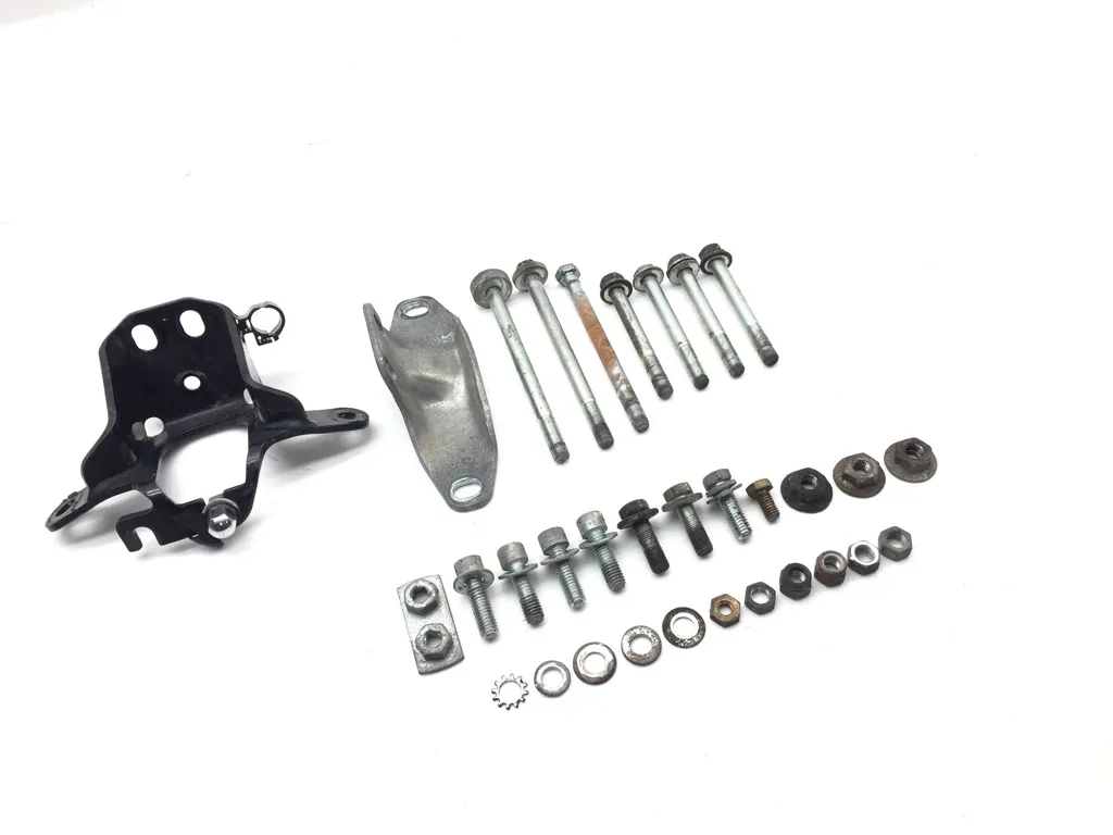 Engine Motor Mounts 2004 Harley-Davidson Sportster 883 XL883 3407