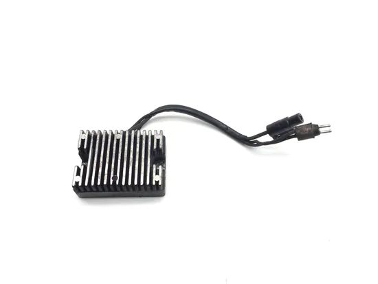 Ignition Voltage Regulator 2004 Harley-Davidson Sportster 883 XL883 3407