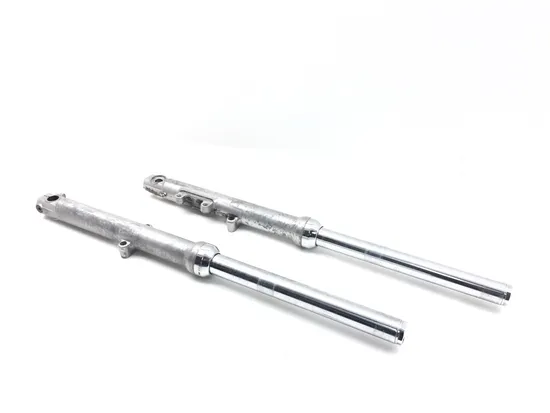 Front Forks Tubes Legs 2004 Harley-Davidson Sportster 883 XL883 3407 x 1