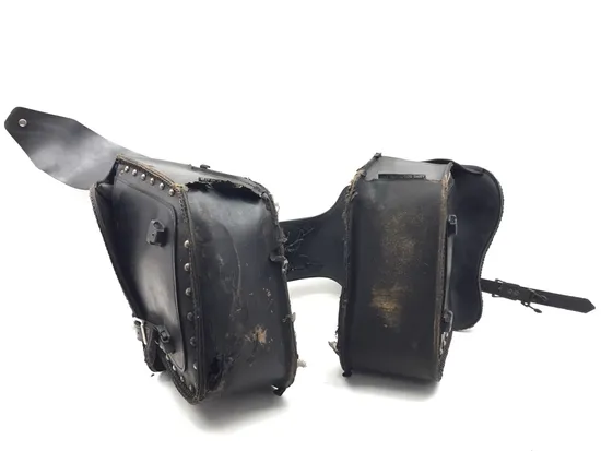 Saddlebags 2004 Harley-Davidson Sportster 883 XL883 3407 x 8