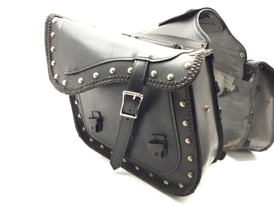 Saddlebags 2004 Harley-Davidson Sportster 883 XL883 3407 x 3