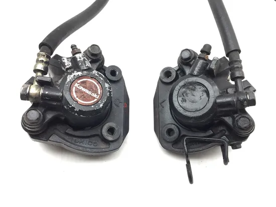 Left Right Front Brake Calipers Pads Set 1982 Kawasaki KZ1100A Sports Shaft 3401 2