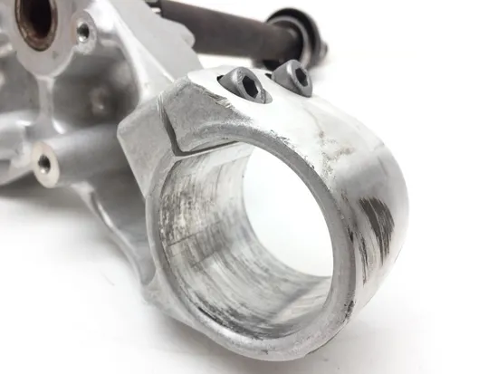 Lower Triple Tree Bottom Fork Clamp Shaft 2007 Suzuki Boulevard M109R 3404 8