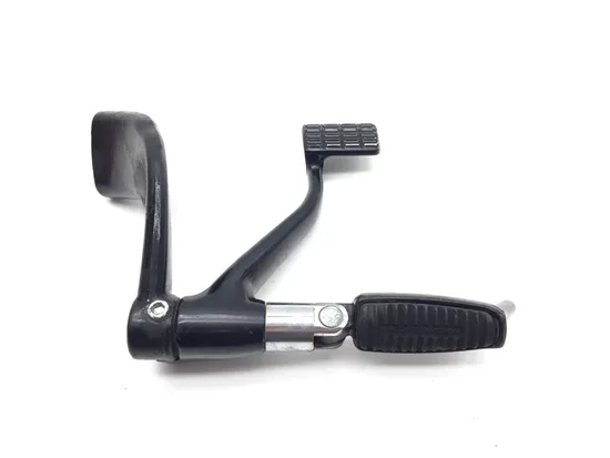 Right Foot Peg 2016 Harley-Davidson Iron 883 XL883N 3406 x 2