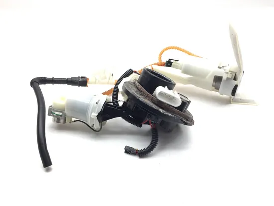 Gas Fuel Tank Pump 2012 Harley-Davidson Electra Glide Ultra Classic FLHTCU 3414 5