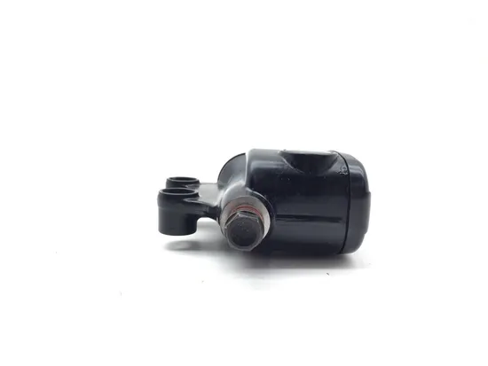 Rear Brake Master Cylinder 2012 Harley Electra Glide Ultra Classic FLHTCU 3414 5